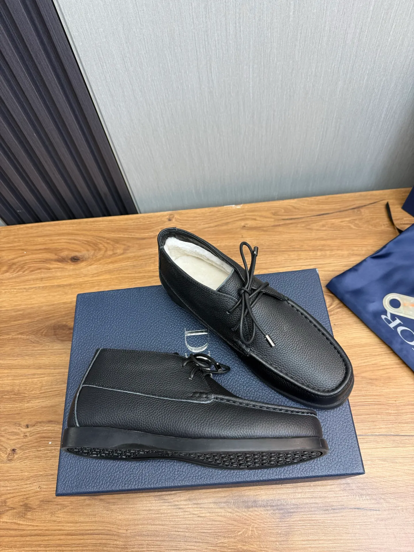 Factory price 620💰🈶Pili.Mauri [Dior] Men's official website na hot sale🔥Imported cowhide + cowhide lining. Original rubber wear-resistant outsole. High quality shipment ⬆️Code number 38-44, (45 customized)
